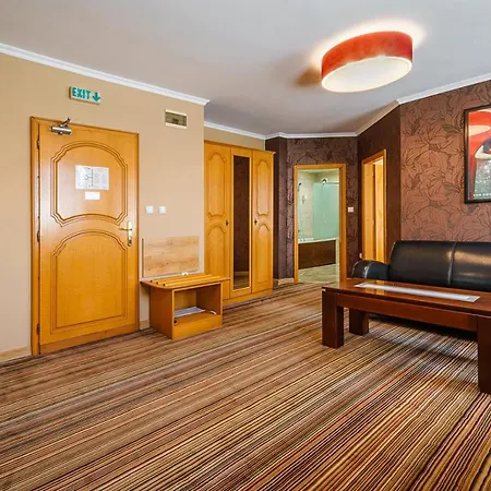Hotel Avion - Self Check In