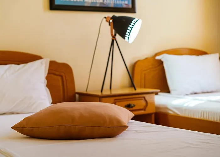 Avion - Self Check In Hotel 3*