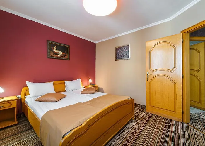 Hotel Avion - Self Check In