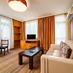 Avion - Self Check In Hotel