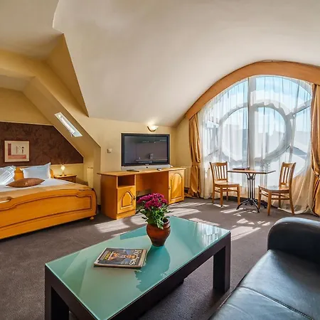 Avion - Self Check In