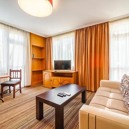 Avion - Self Check In 3* Φιλιππούπολη