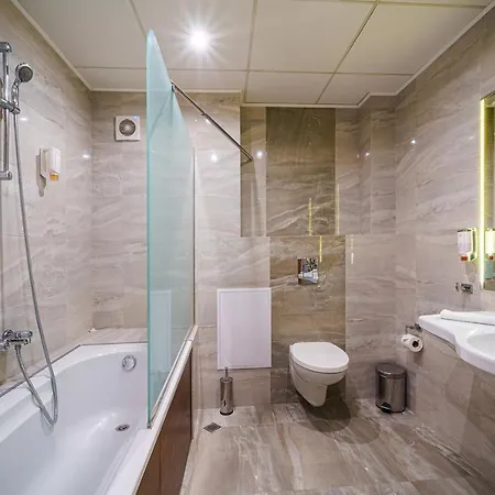 Avion - Self Check In 3*