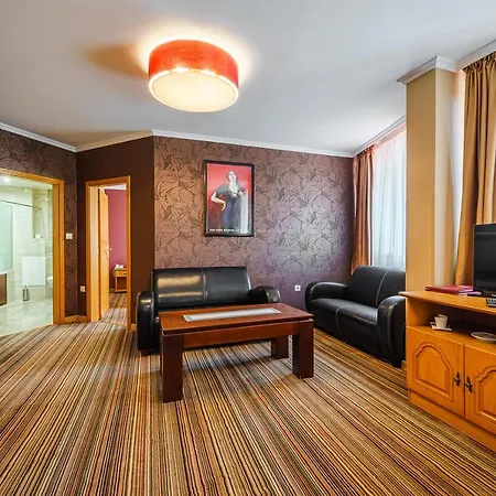 Otel Avion - Self Check In Filibe