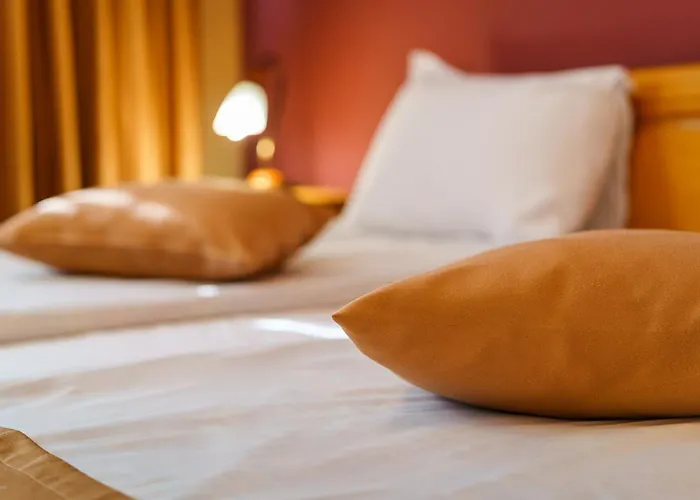 Avion - Self Check In Hotel 3*